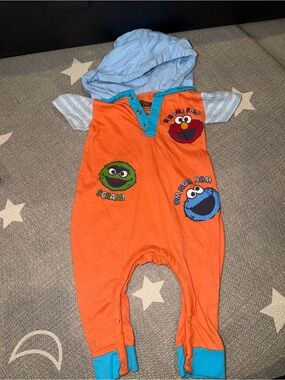 Sesame Street Orange & Blue Hooded One-Piece with Character Prints